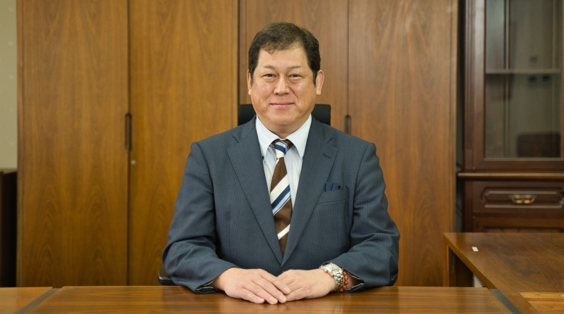 井上啓史医学部長.jpg